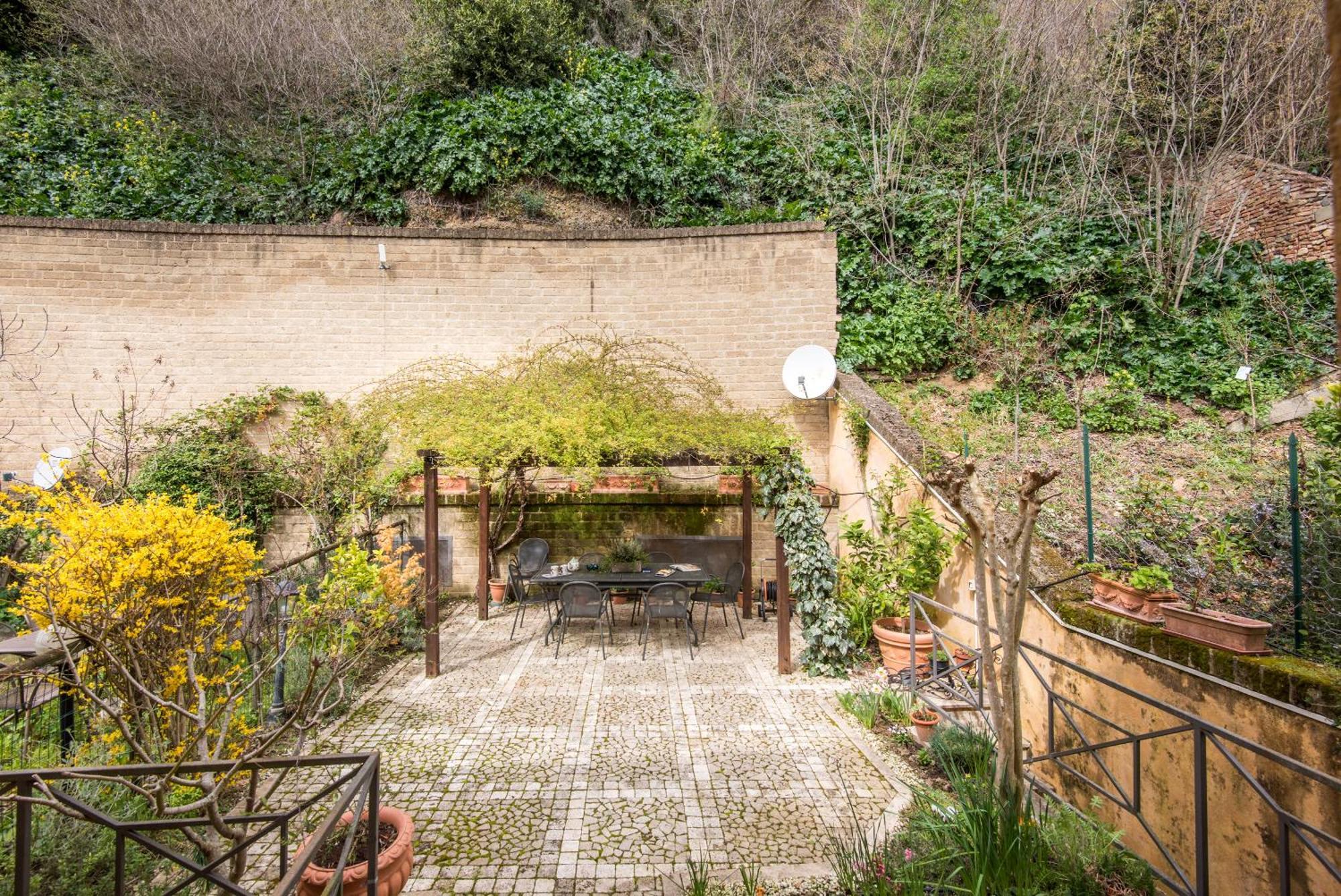 Secret Garden Siena Villa ภายนอก รูปภาพ