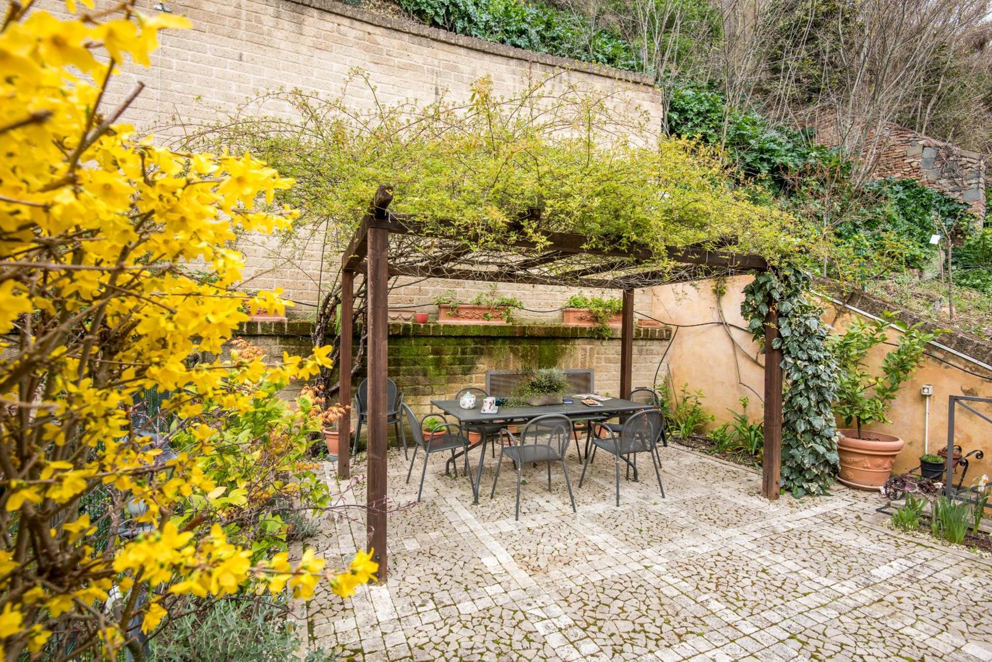 Secret Garden Siena Villa ภายนอก รูปภาพ